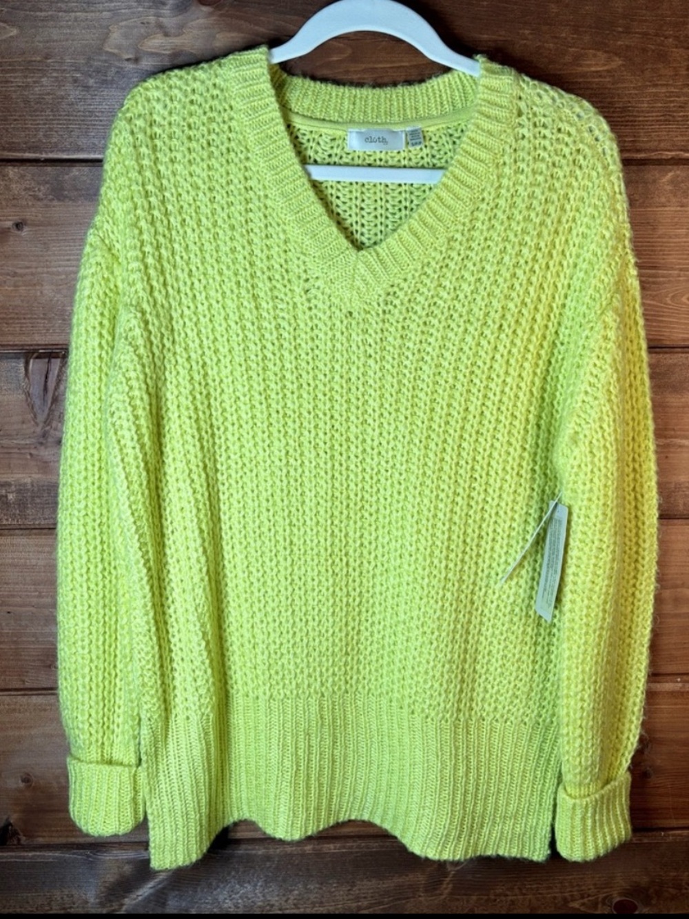Cloth Oversized Neon Knit V-Neck Sweater Size Small 💕